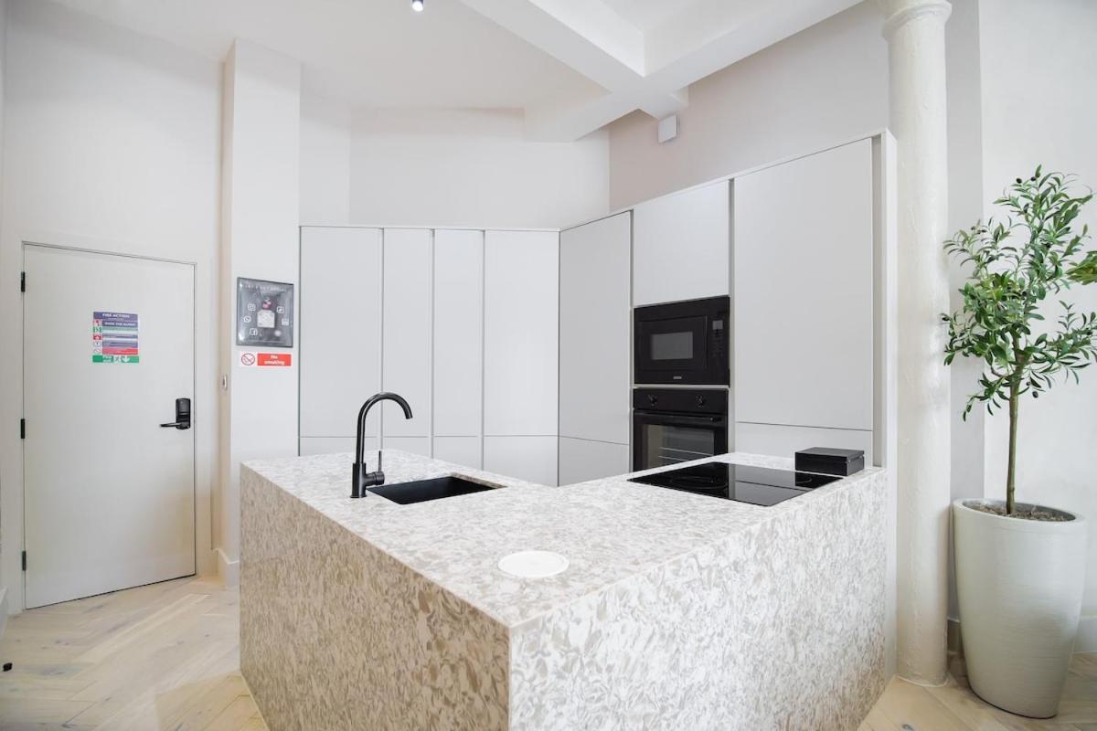 Japandi By The Heim Residences Manchester Dış mekan fotoğraf